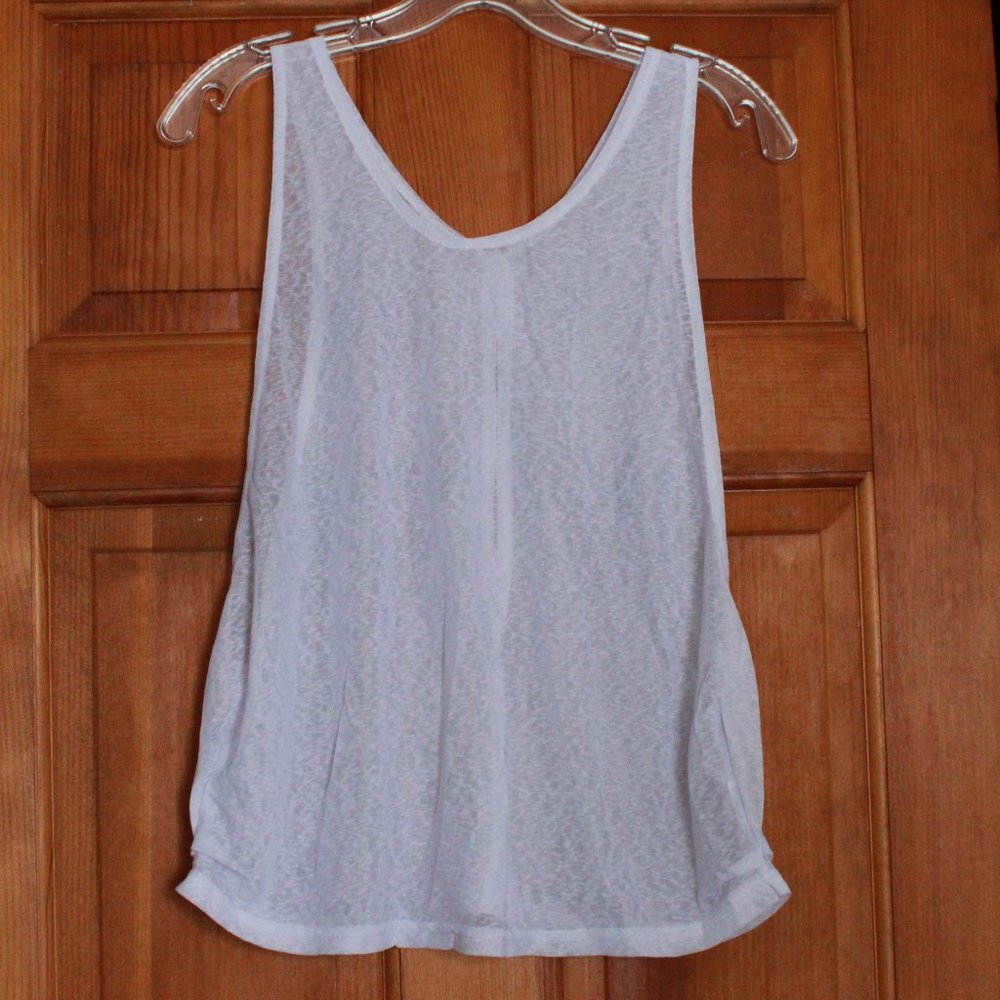 Unknown Brand Sheer Textured Tank Top